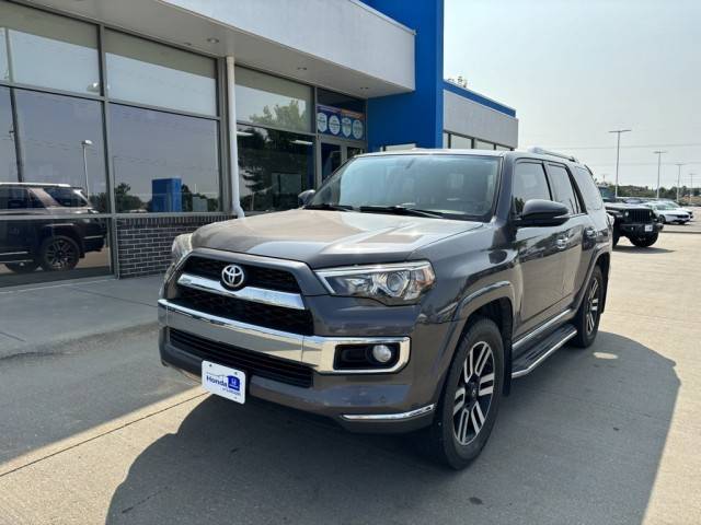 2015 Toyota 4Runner Limited RWD photo