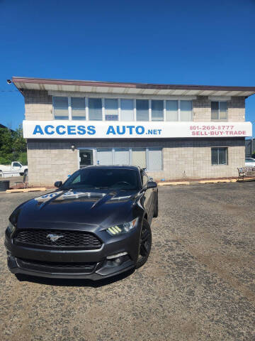 2015 Ford Mustang EcoBoost RWD photo