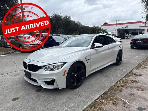 2016 BMW M4  RWD photo