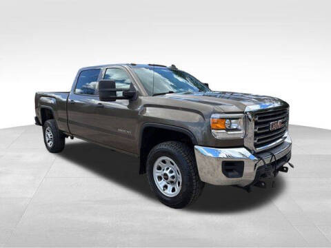 2015 GMC Sierra 2500HD 4WD photo