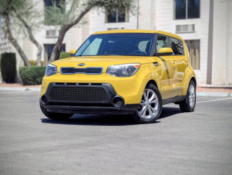 2015 Kia Soul + FWD photo
