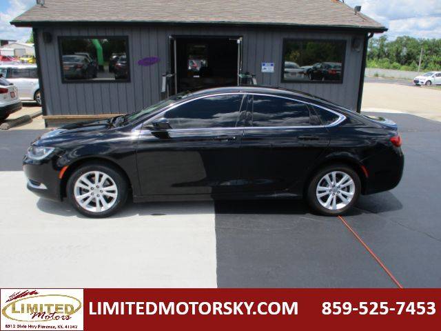 2016 Chrysler 200 Limited FWD photo