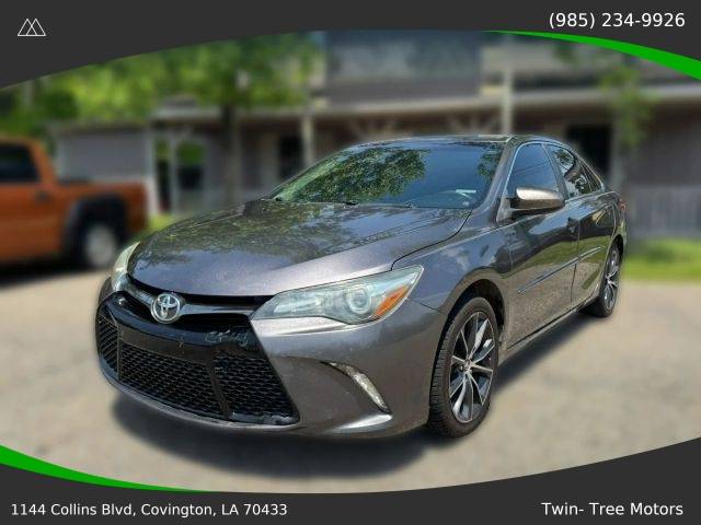 2016 Toyota Camry XSE FWD photo