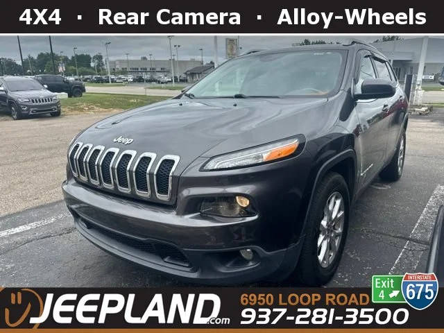 2016 Jeep Cherokee Latitude 4WD photo