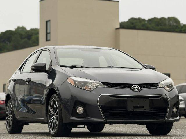 2015 Toyota Corolla S Plus FWD photo