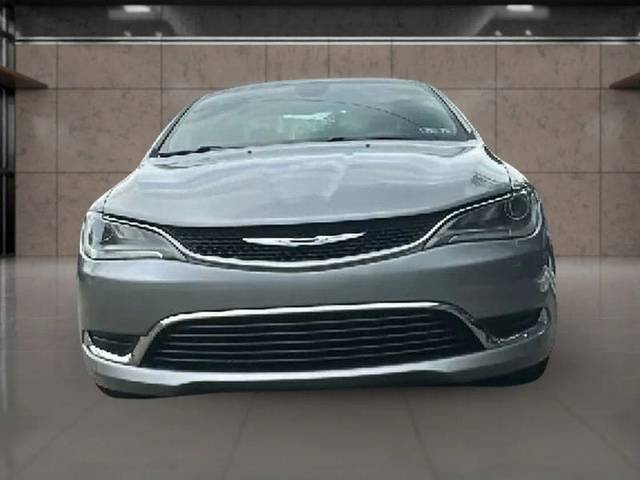 2016 Chrysler 200 Limited FWD photo