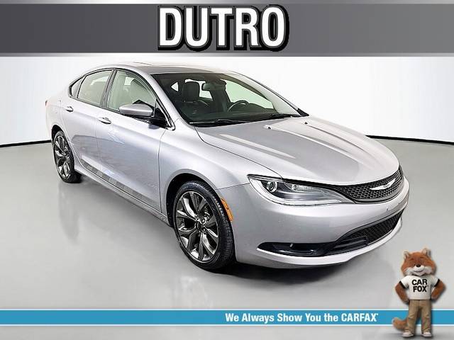 2016 Chrysler 200 S AWD photo