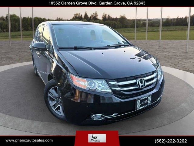 2015 Honda Odyssey Touring Elite FWD photo
