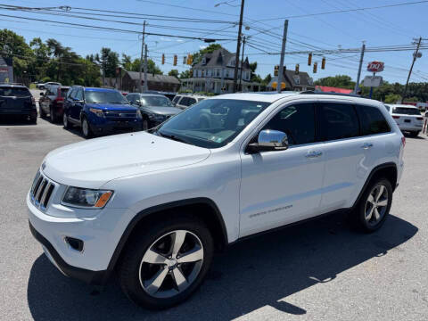2015 Jeep Grand Cherokee Limited 4WD photo