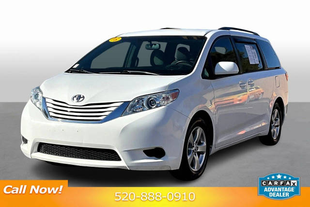 2015 Toyota Sienna LE FWD photo