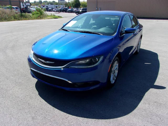 2015 Chrysler 200 C FWD photo