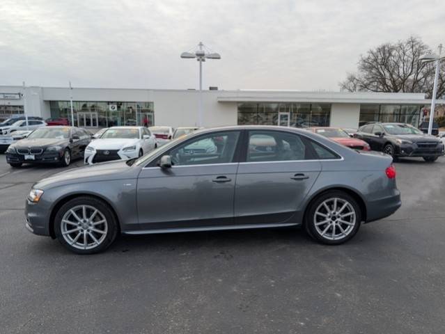 2016 Audi A4 Premium AWD photo