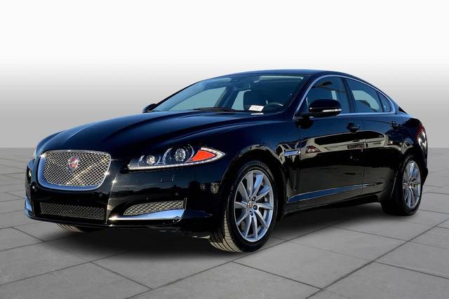 2015 Jaguar XF I4 T Premium RWD photo