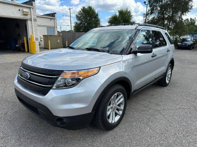 2015 Ford Explorer Base 4WD photo