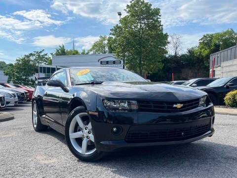2015 Chevrolet Camaro LT RWD photo
