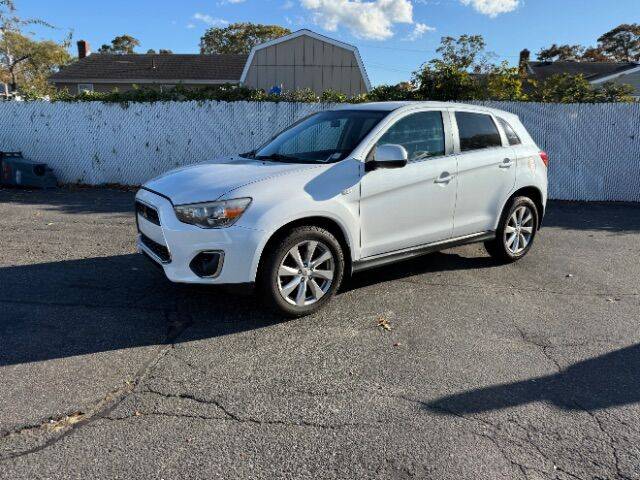 2015 Mitsubishi Outlander Sport SE 4WD photo