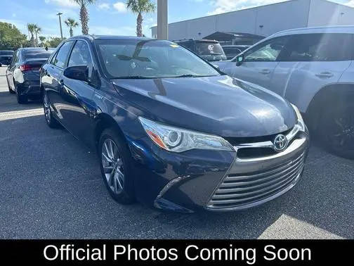 2016 Toyota Camry SE FWD photo