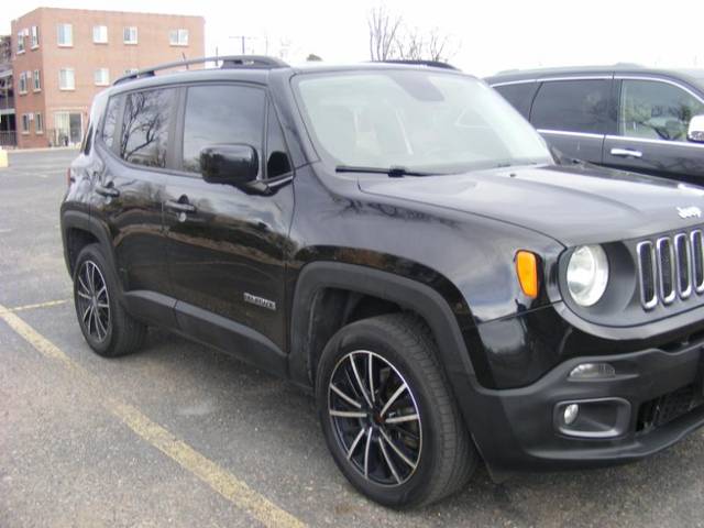 2015 Jeep Renegade Latitude 4WD photo