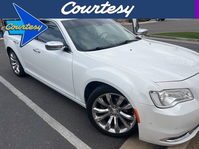 2015 Chrysler 300 300C RWD photo