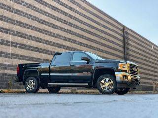 2015 GMC Sierra 2500HD SLE 4WD photo