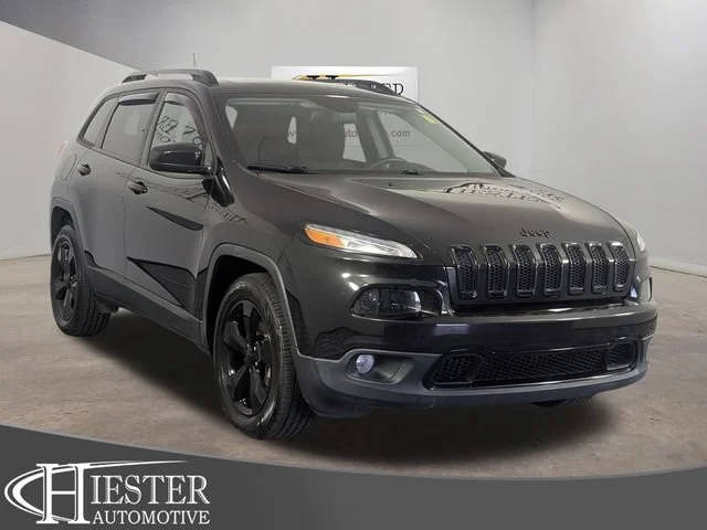 2016 Jeep Cherokee Latitude 4WD photo