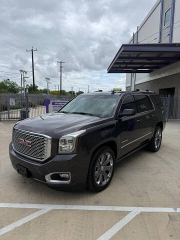 2016 GMC Yukon Denali RWD photo