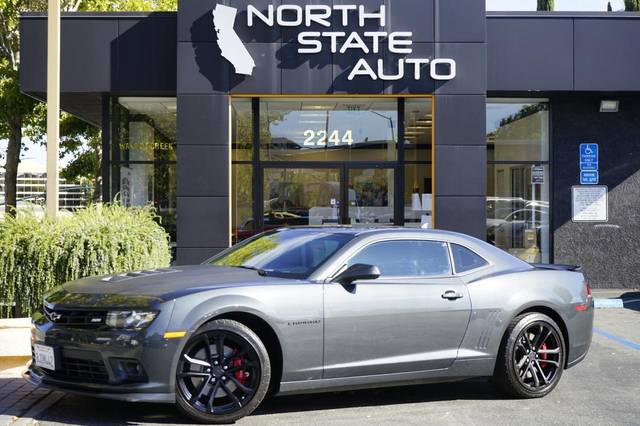 2015 Chevrolet Camaro SS RWD photo