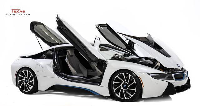 2015 BMW i8  AWD photo