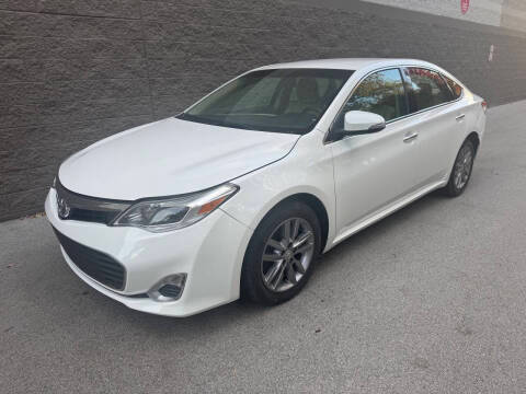 2015 Toyota Avalon XLE FWD photo