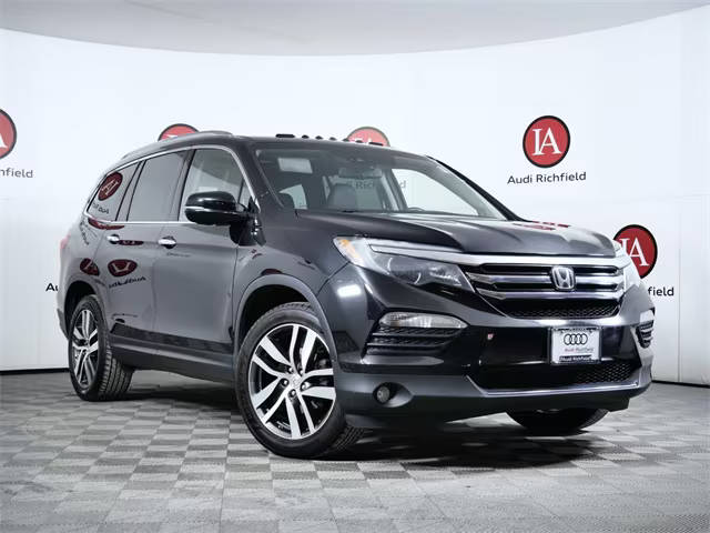 2016 Honda Pilot Elite AWD photo