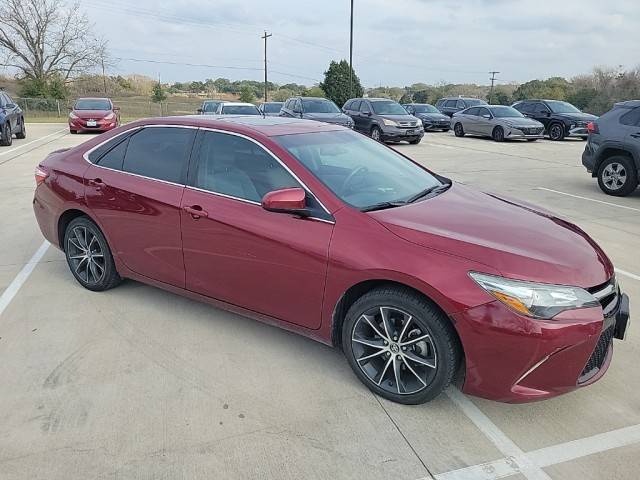 2016 Toyota Camry XSE FWD photo