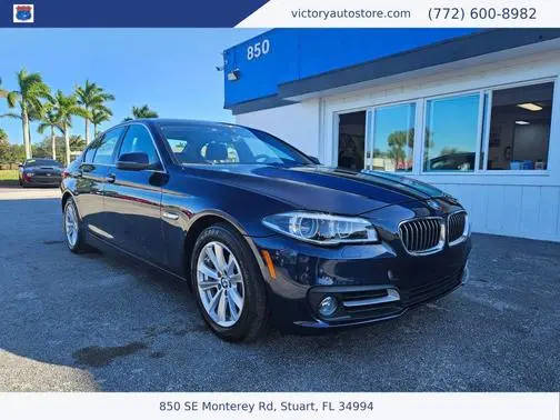 2016 BMW 5 Series 528i RWD photo
