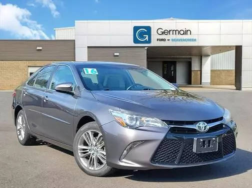 2016 Toyota Camry SE FWD photo