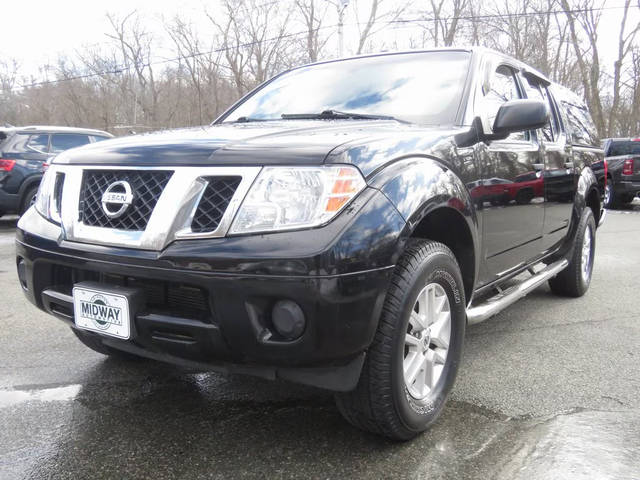 2015 Nissan Frontier SL 4WD photo