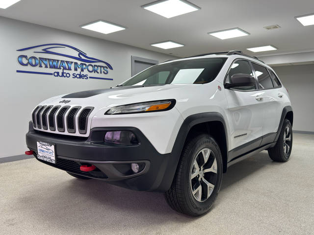 2016 Jeep Cherokee Trailhawk 4WD photo