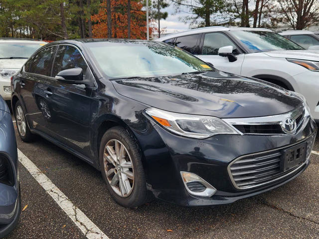 2015 Toyota Avalon XLE FWD photo