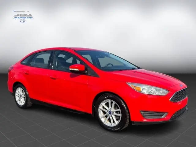 2015 Ford Focus SE FWD photo
