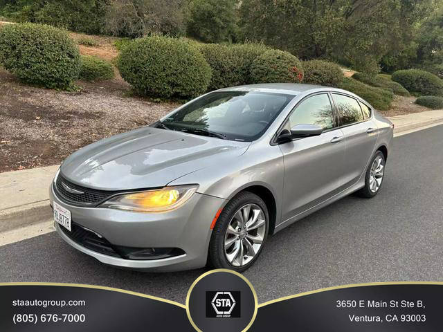 2015 Chrysler 200 S FWD photo