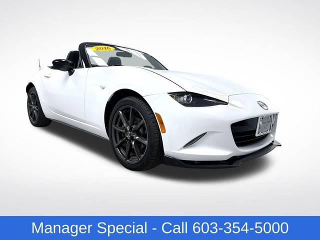 2016 Mazda MX-5 Miata Club RWD photo