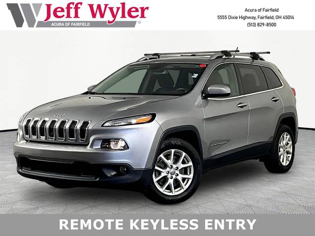 2016 Jeep Cherokee Latitude FWD photo