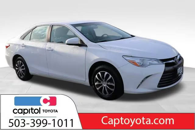 2015 Toyota Camry XSE FWD photo