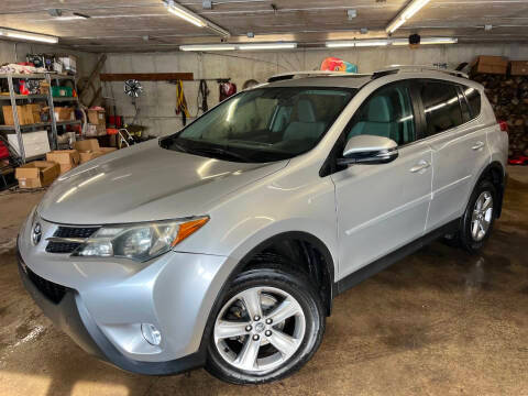 2015 Toyota RAV4 XLE AWD photo