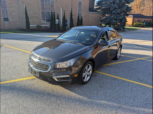 2015 Chevrolet Cruze LT FWD photo