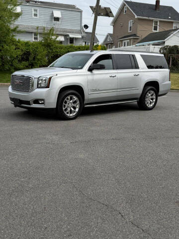 2015 GMC Yukon XL SLE 4WD photo