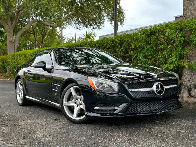 2016 Mercedes-Benz SL-Class SL 550 RWD photo