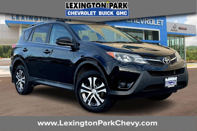 2015 Toyota RAV4 LE AWD photo