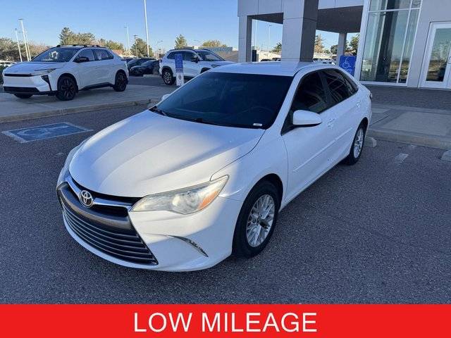 2016 Toyota Camry LE FWD photo