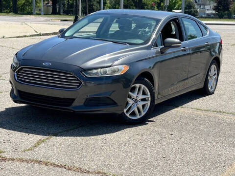 2016 Ford Fusion SE FWD photo
