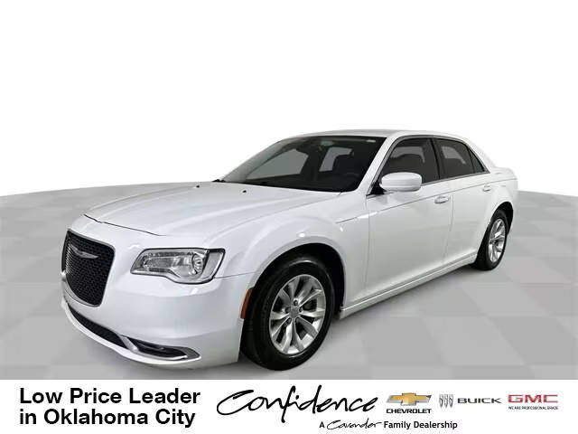 2015 Chrysler 300 Limited RWD photo