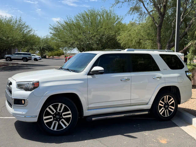 2015 Toyota 4Runner Limited 4WD photo